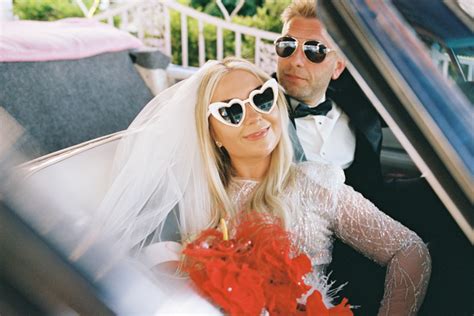 blog lv wedding|Epic Las Vegas Destination Elopement at The Little White Chapel.